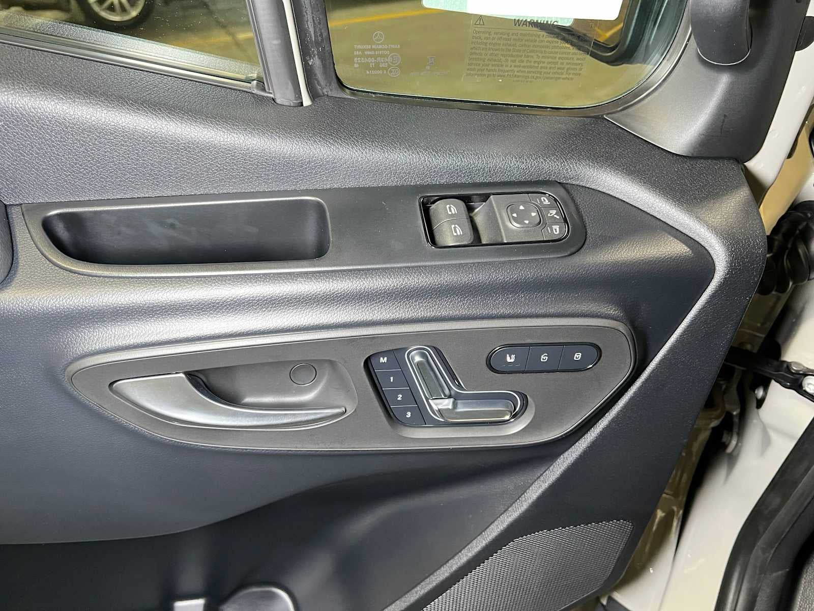 2026 Mercedes-Benz Sprinter 2500 Standard Roof I4 Diesel HO 144 AWD