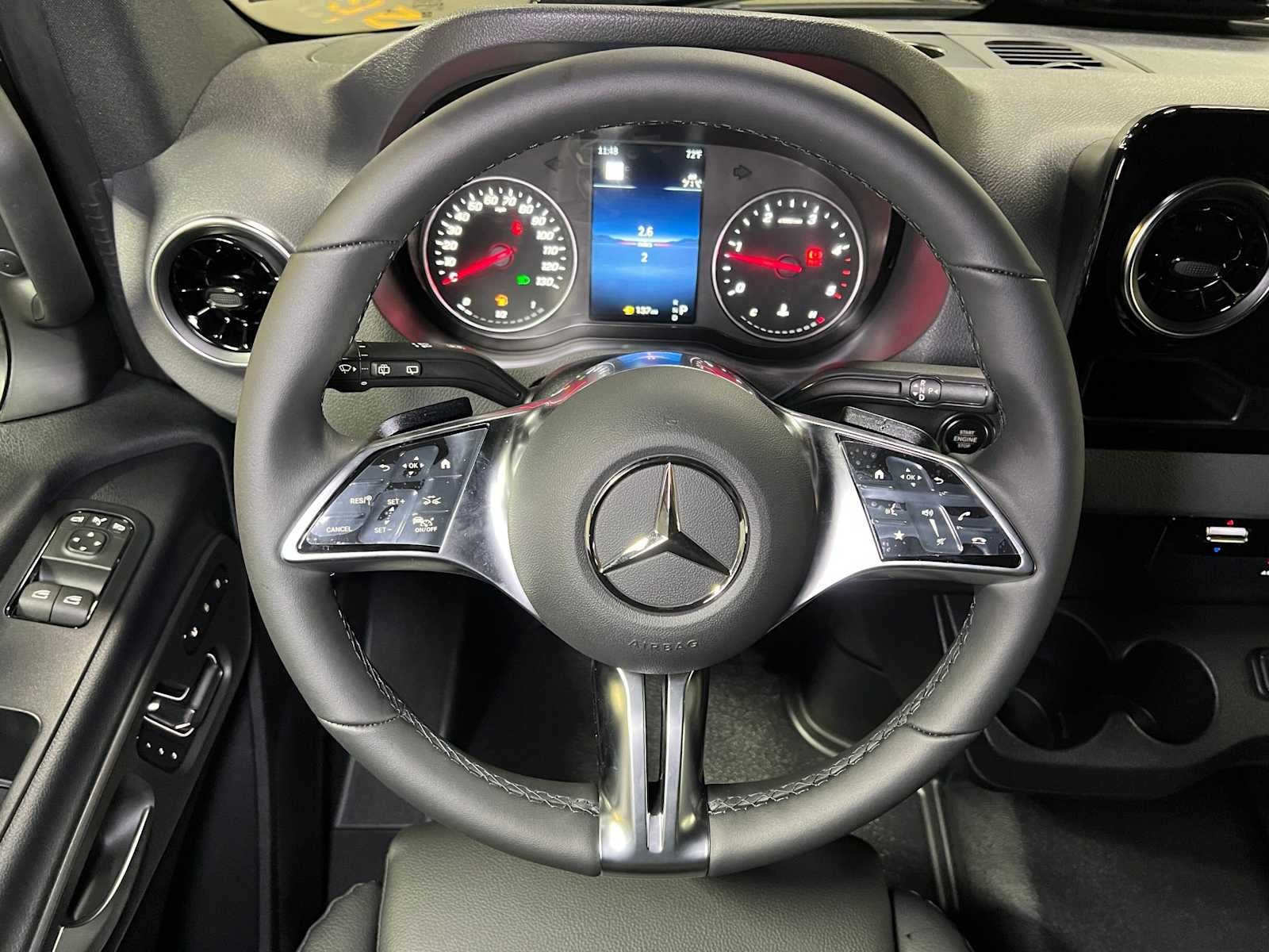2026 Mercedes-Benz Sprinter 2500 Standard Roof I4 Diesel HO 144 AWD