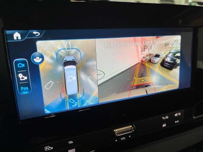 2026 Mercedes-Benz Sprinter 2500 Standard Roof I4 Diesel HO 144 AWD