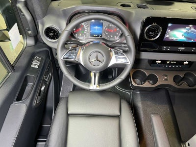 2026 Mercedes-Benz Sprinter 2500 Standard Roof I4 Diesel HO 144 AWD