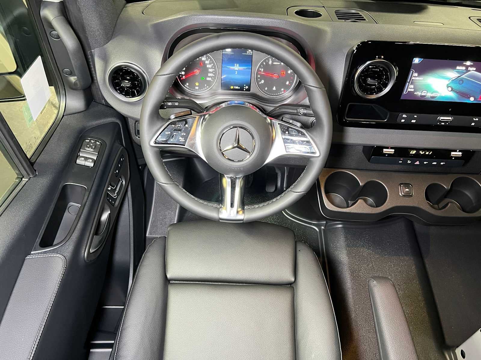 2026 Mercedes-Benz Sprinter 2500 Standard Roof I4 Diesel HO 144 AWD