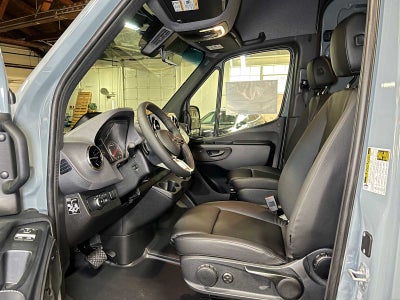 2026 Mercedes-Benz Sprinter 2500 Standard Roof I4 Diesel HO 144 AWD