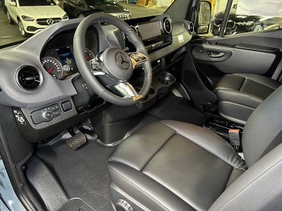2026 Mercedes-Benz Sprinter 2500 Standard Roof I4 Diesel HO 144 AWD