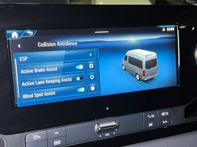 2026 Mercedes-Benz Sprinter 2500 Standard Roof I4 Diesel HO 144 AWD