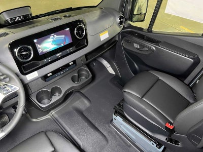 2026 Mercedes-Benz Sprinter 2500 Standard Roof I4 Diesel HO 144 AWD