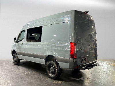 2026 Mercedes-Benz Sprinter 2500 Standard Roof I4 Diesel HO 144 AWD