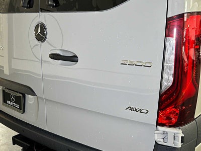 2026 Mercedes-Benz Sprinter 2500 Standard Roof I4 Diesel HO 144 AWD