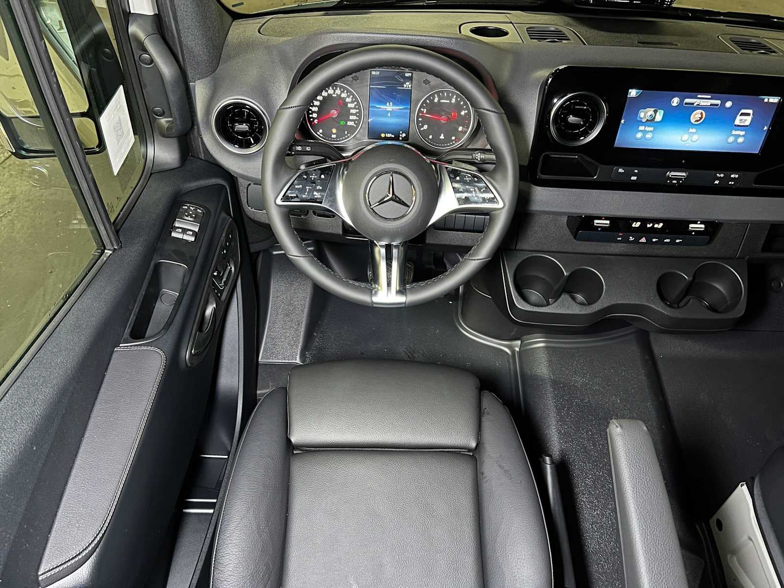 2026 Mercedes-Benz Sprinter 2500 Standard Roof I4 Diesel HO 144 AWD