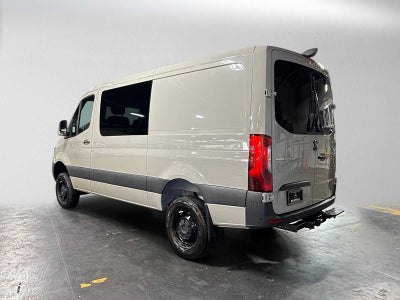2026 Mercedes-Benz Sprinter 2500 Standard Roof I4 Diesel HO 144 AWD