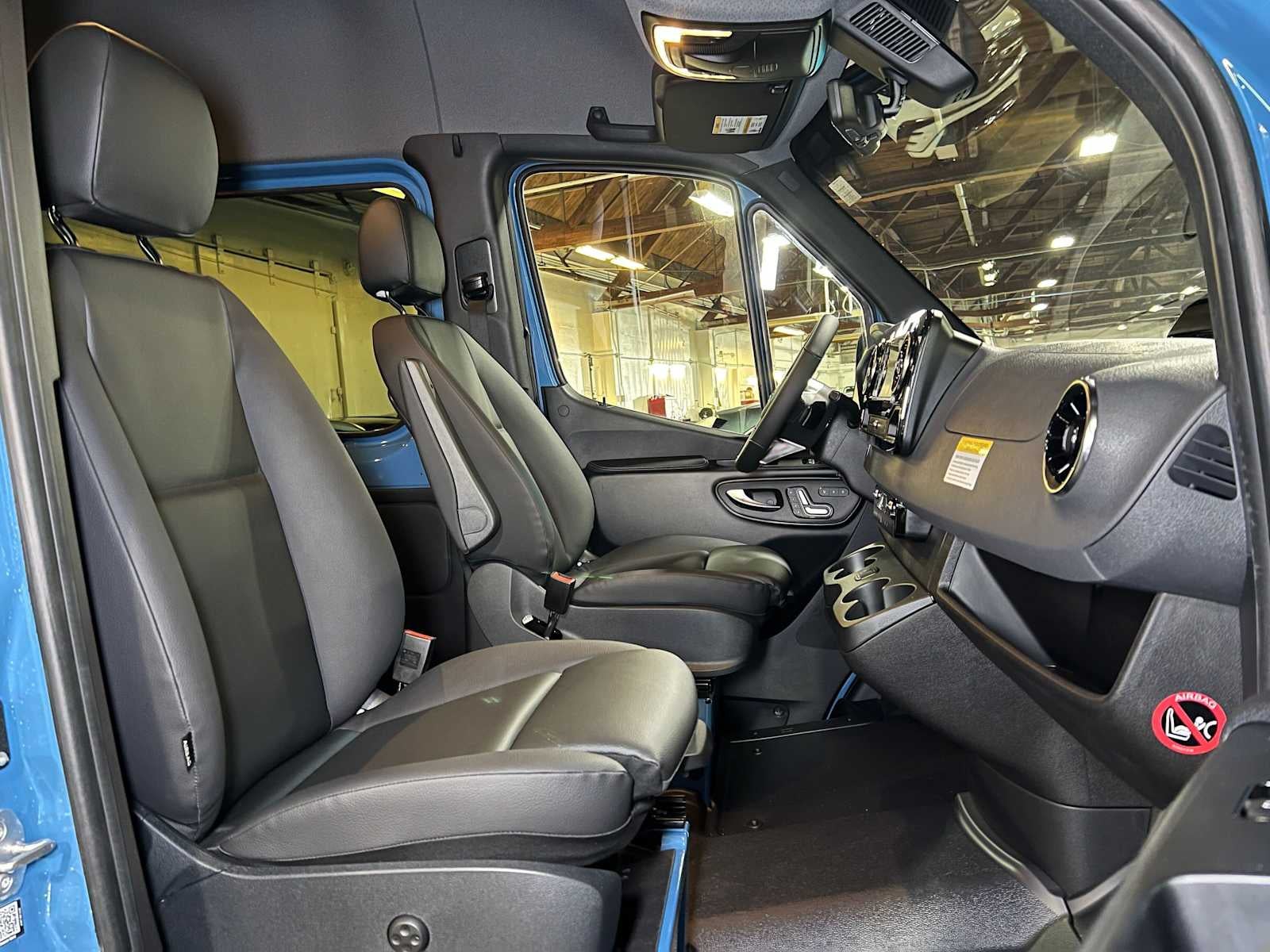2026 Mercedes-Benz Sprinter Crew 2500 Standard Roof I4 Diesel HO 144 AWD