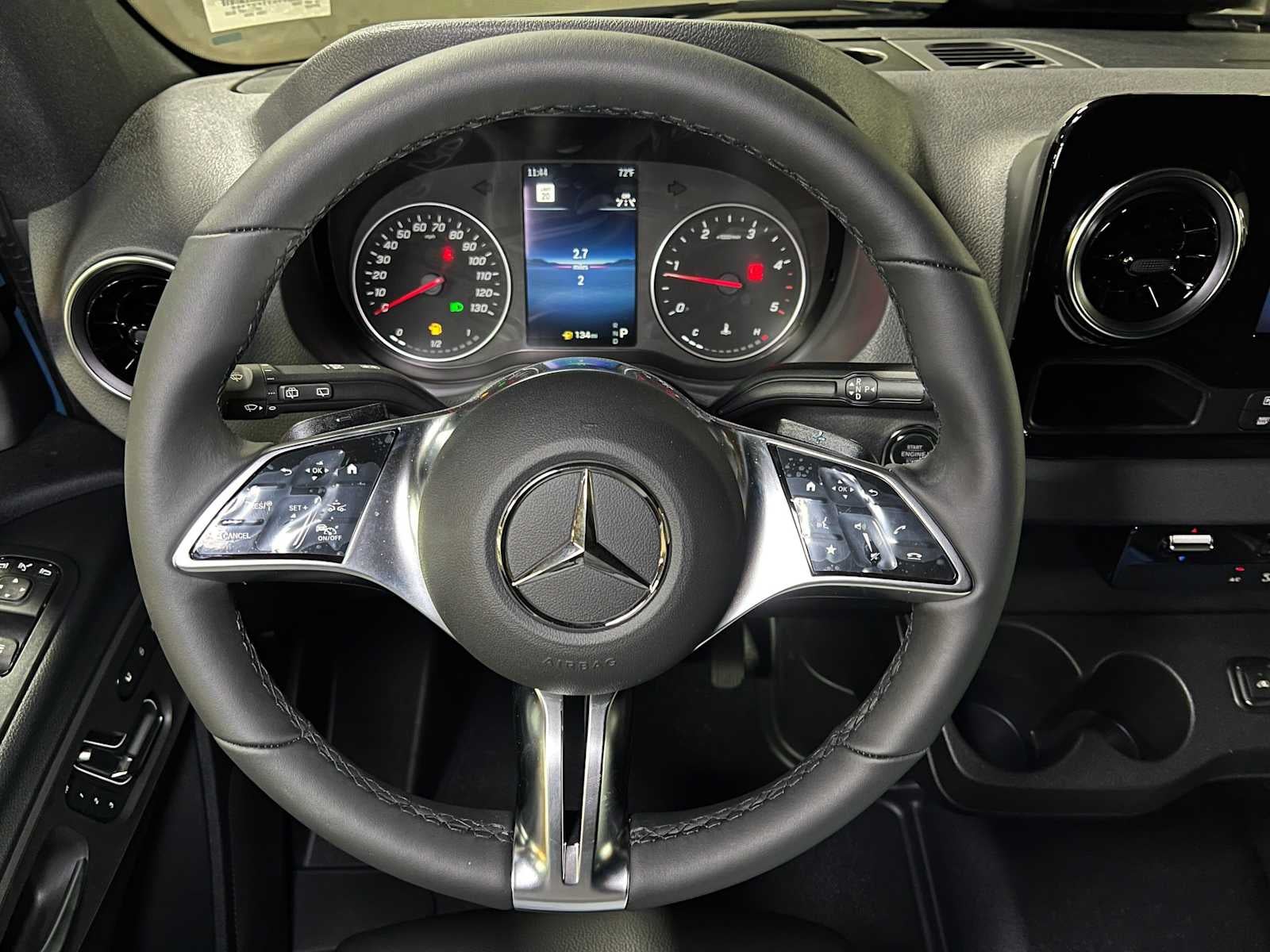 2026 Mercedes-Benz Sprinter Crew 2500 Standard Roof I4 Diesel HO 144 AWD