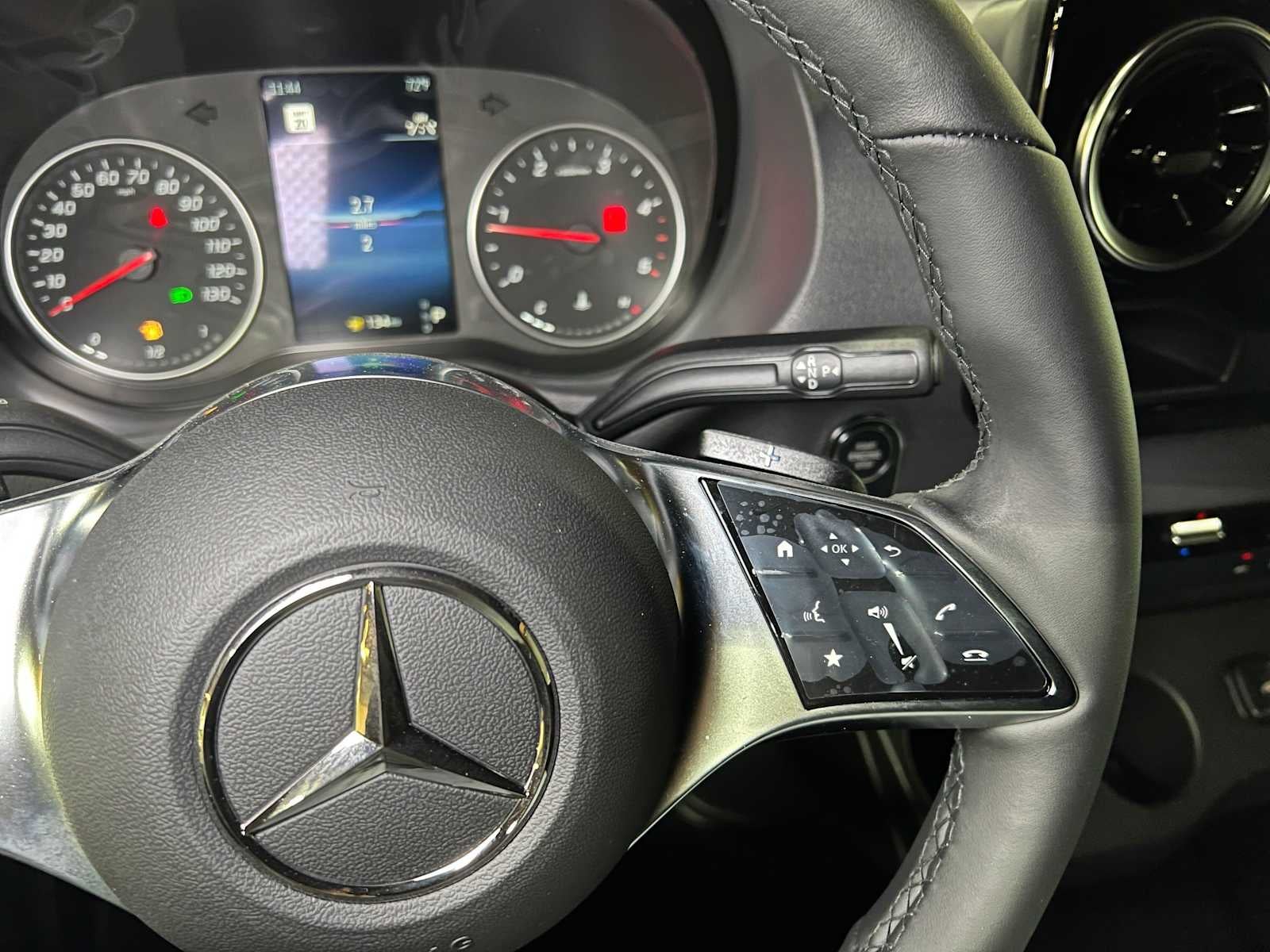 2026 Mercedes-Benz Sprinter Crew 2500 Standard Roof I4 Diesel HO 144 AWD