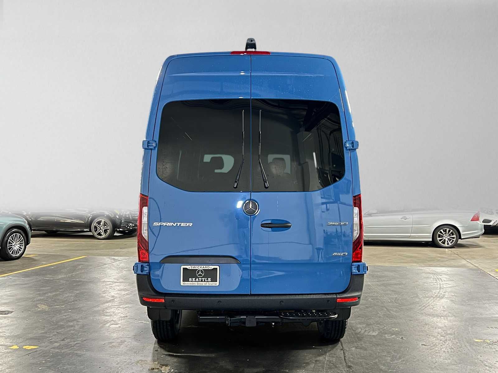 2026 Mercedes-Benz Sprinter Crew 2500 Standard Roof I4 Diesel HO 144 AWD