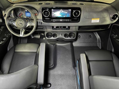 2026 Mercedes-Benz Sprinter Crew 2500 Standard Roof I4 Diesel HO 144 AWD