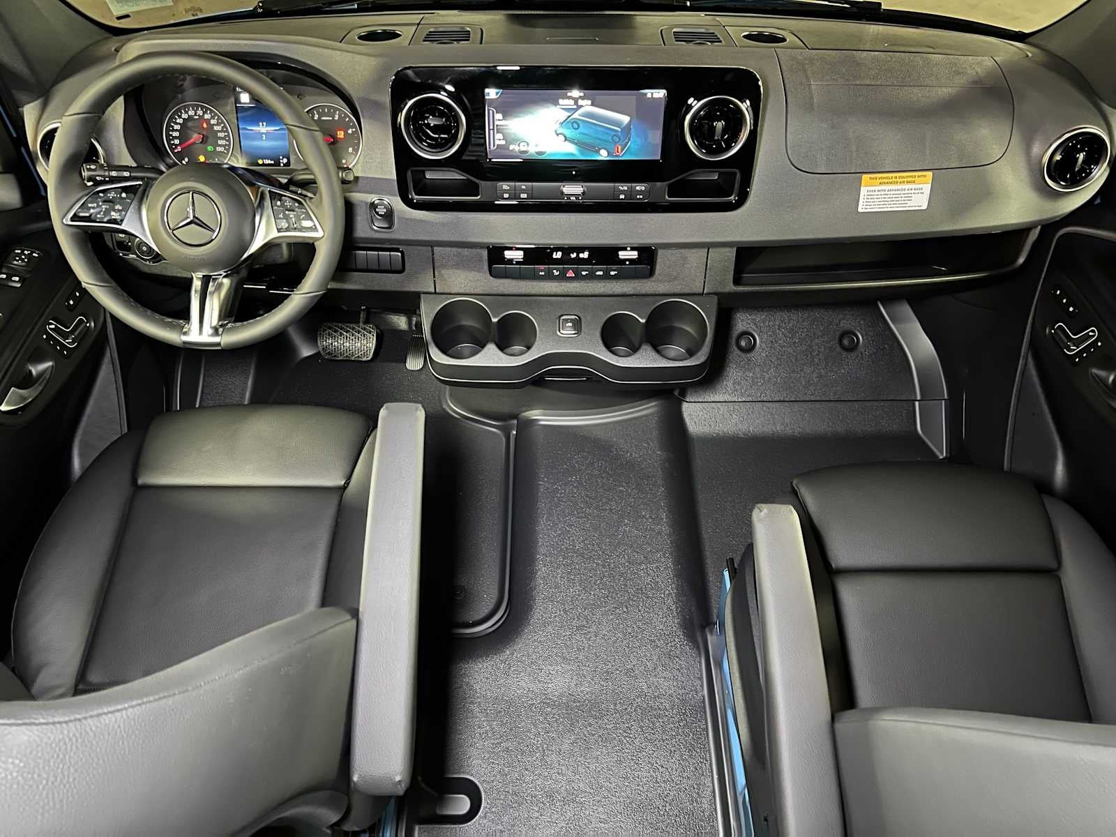 2026 Mercedes-Benz Sprinter Crew 2500 Standard Roof I4 Diesel HO 144 AWD