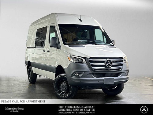 2026 Mercedes-Benz Sprinter Crew 2500 Standard Roof I4 Diesel HO 144 AWD