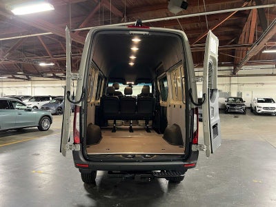 2026 Mercedes-Benz Sprinter Crew 2500 Standard Roof I4 Diesel HO 144 AWD