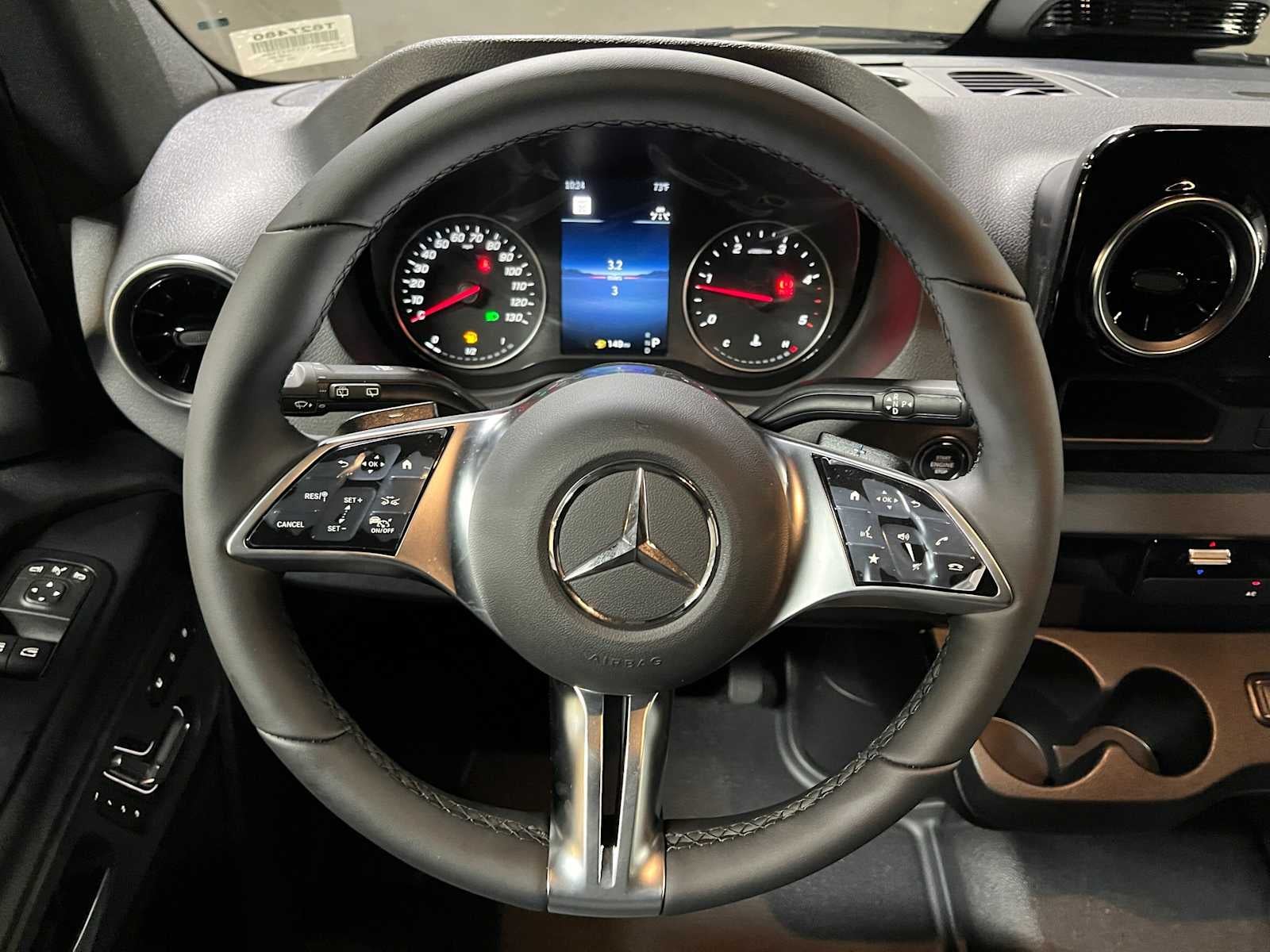 2026 Mercedes-Benz Sprinter Crew 2500 Standard Roof I4 Diesel HO 144 AWD
