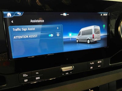 2026 Mercedes-Benz Sprinter Crew 2500 Standard Roof I4 Diesel HO 144 AWD