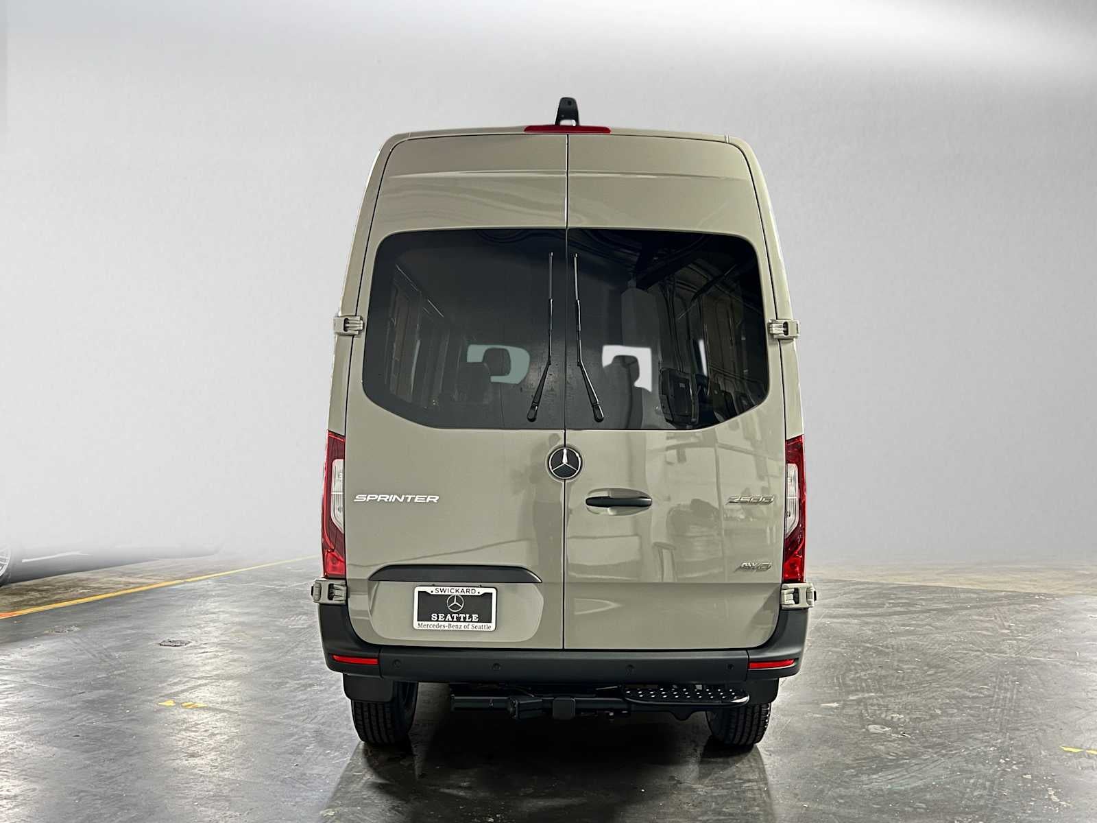 2026 Mercedes-Benz Sprinter Crew 2500 Standard Roof I4 Diesel HO 144 AWD