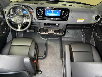 2026 Mercedes-Benz Sprinter Crew 2500 Standard Roof I4 Diesel HO 144 AWD