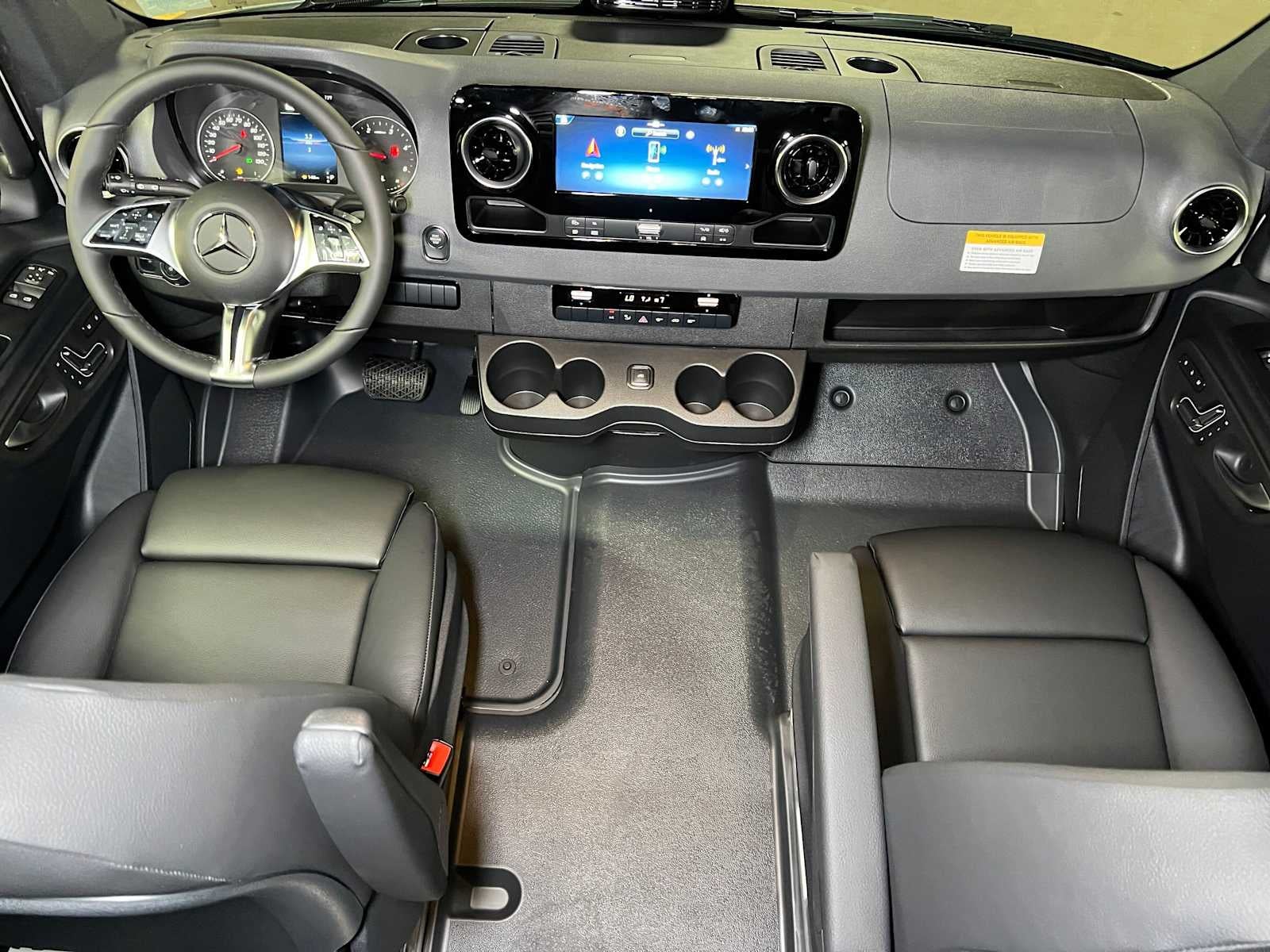 2026 Mercedes-Benz Sprinter Crew 2500 Standard Roof I4 Diesel HO 144 AWD