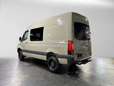 2026 Mercedes-Benz Sprinter Crew 2500 Standard Roof I4 Diesel HO 144 AWD