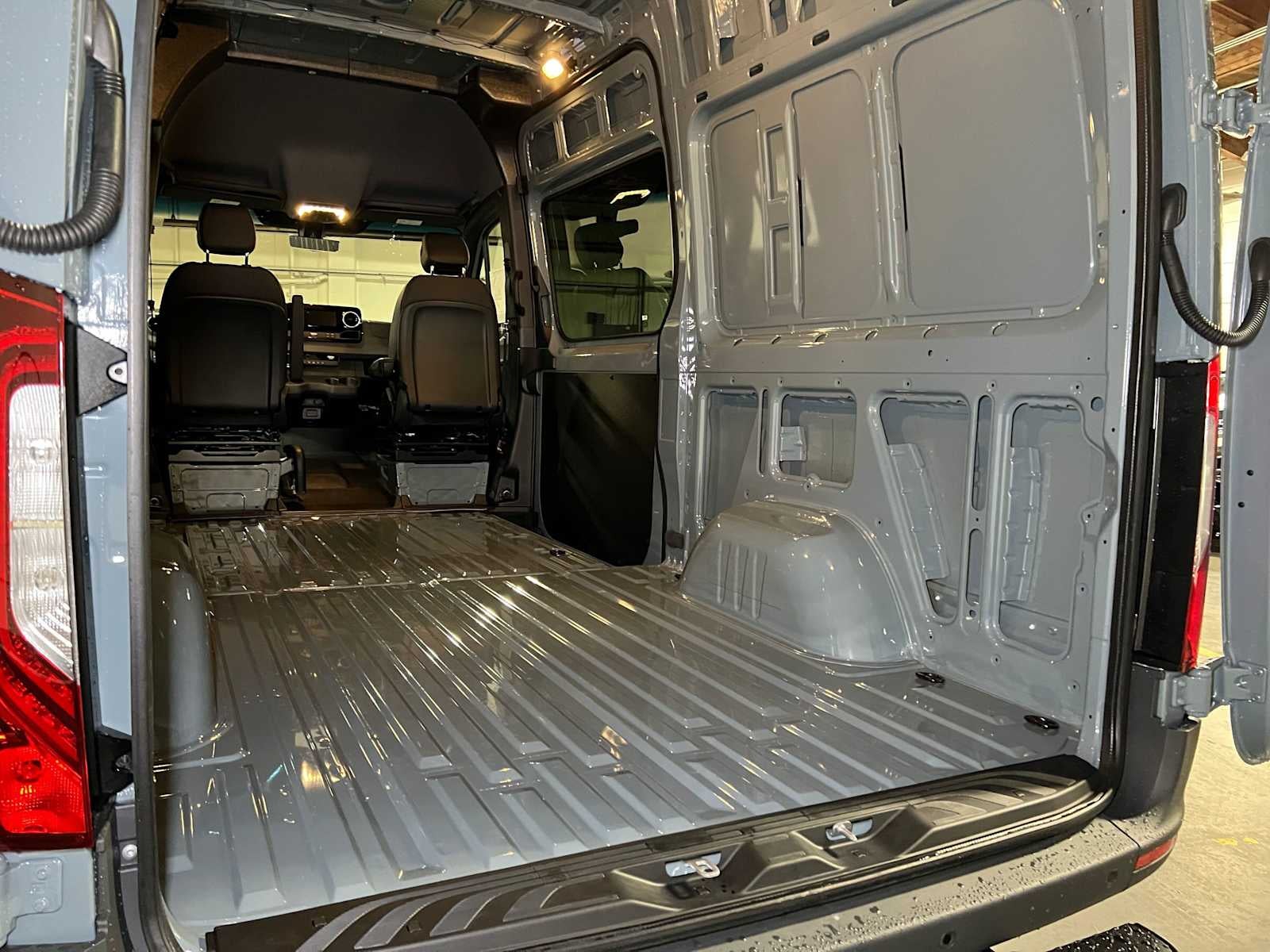 2026 Mercedes-Benz Sprinter Cargo 2500 Standard Roof I4 Diesel HO 144 AWD