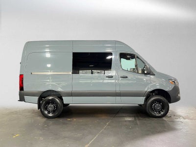 2026 Mercedes-Benz Sprinter Cargo 2500 Standard Roof I4 Diesel HO 144 AWD