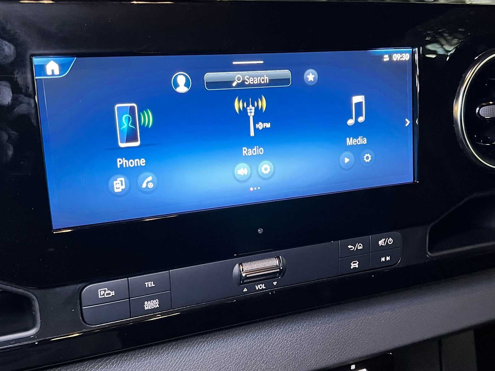 2026 Mercedes-Benz Sprinter Cargo 2500 Standard Roof I4 Diesel HO 144 AWD