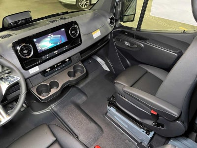 2026 Mercedes-Benz Sprinter Cargo 2500 Standard Roof I4 Diesel HO 144 AWD