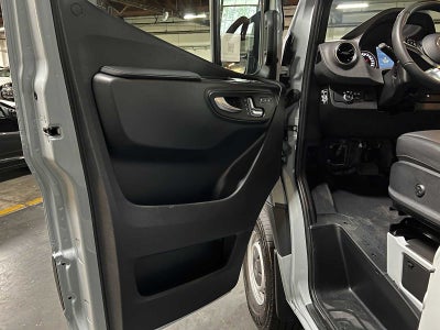 2026 Mercedes-Benz Sprinter 2500 Standard Roof I4 Diesel HO 144 AWD