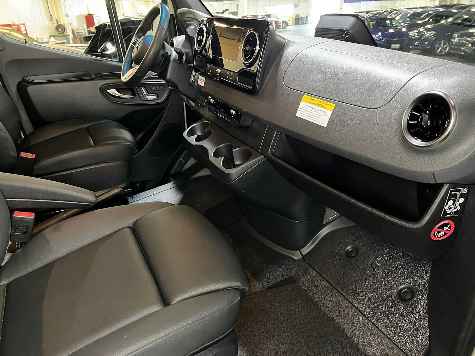 2026 Mercedes-Benz Sprinter 2500 Standard Roof I4 Diesel HO 144 AWD