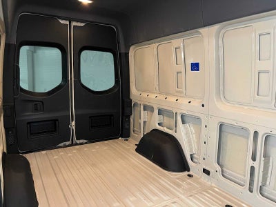 2026 Mercedes-Benz Sprinter 2500 Standard Roof I4 Diesel HO 144 AWD