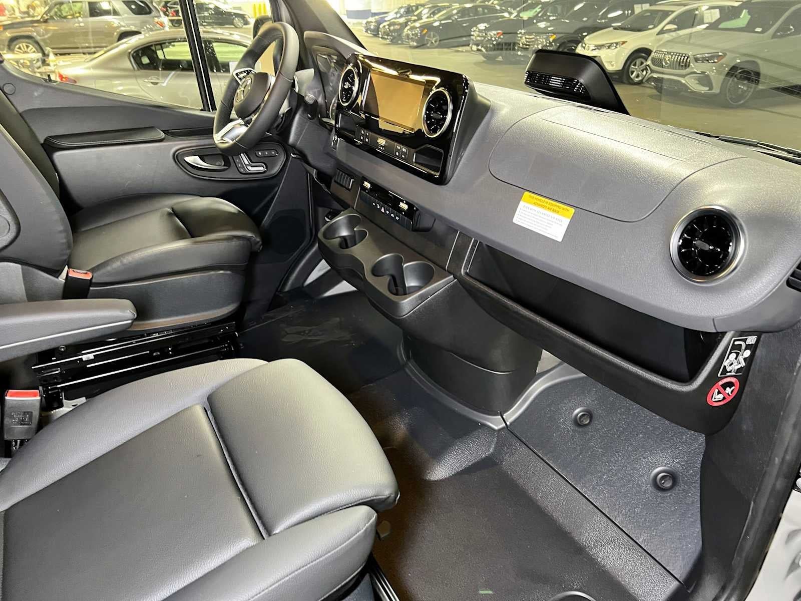 2026 Mercedes-Benz Sprinter 2500 Standard Roof I4 Diesel HO 144 AWD