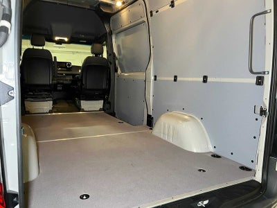 2026 Mercedes-Benz Sprinter 2500 Standard Roof I4 Diesel HO 144 AWD