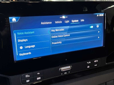 2026 Mercedes-Benz Sprinter 2500 Standard Roof I4 Diesel HO 144 AWD