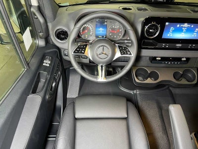 2026 Mercedes-Benz Sprinter 2500 Standard Roof I4 Diesel HO 144 AWD