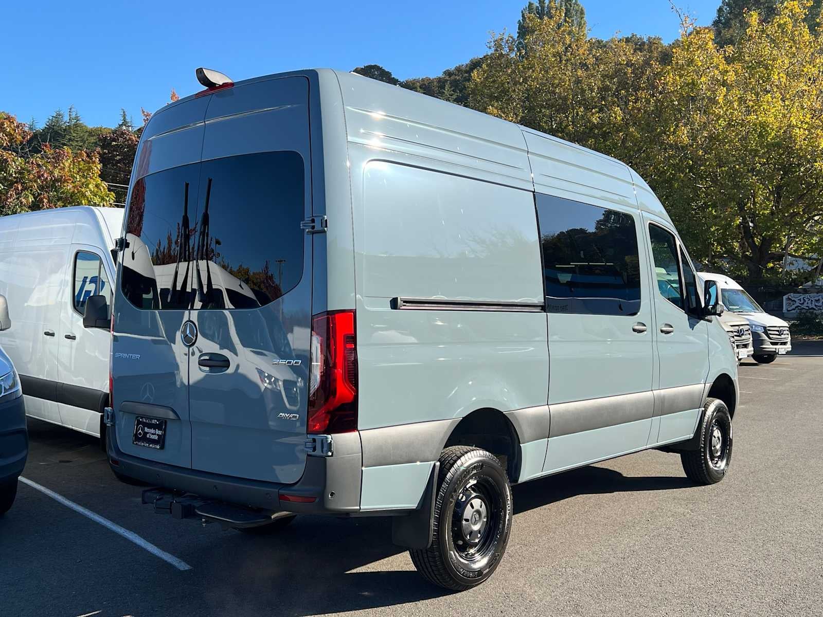 2026 Mercedes-Benz Sprinter Crew 2500 Standard Roof I4 Diesel HO 144 AWD