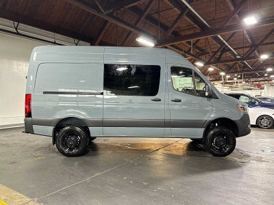 2026 Mercedes-Benz Sprinter Crew 2500 Standard Roof I4 Diesel HO 144 AWD