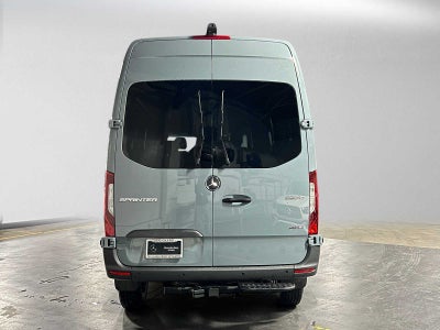 2026 Mercedes-Benz Sprinter Crew 2500 Standard Roof I4 Diesel HO 144 AWD