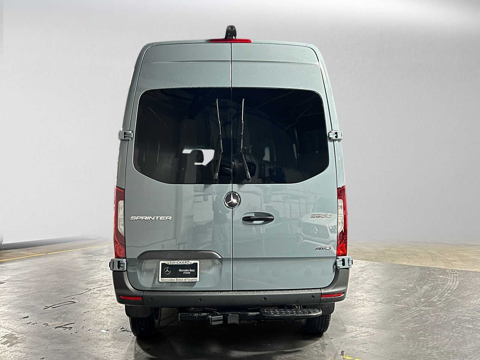2026 Mercedes-Benz Sprinter Crew 2500 Standard Roof I4 Diesel HO 144 AWD