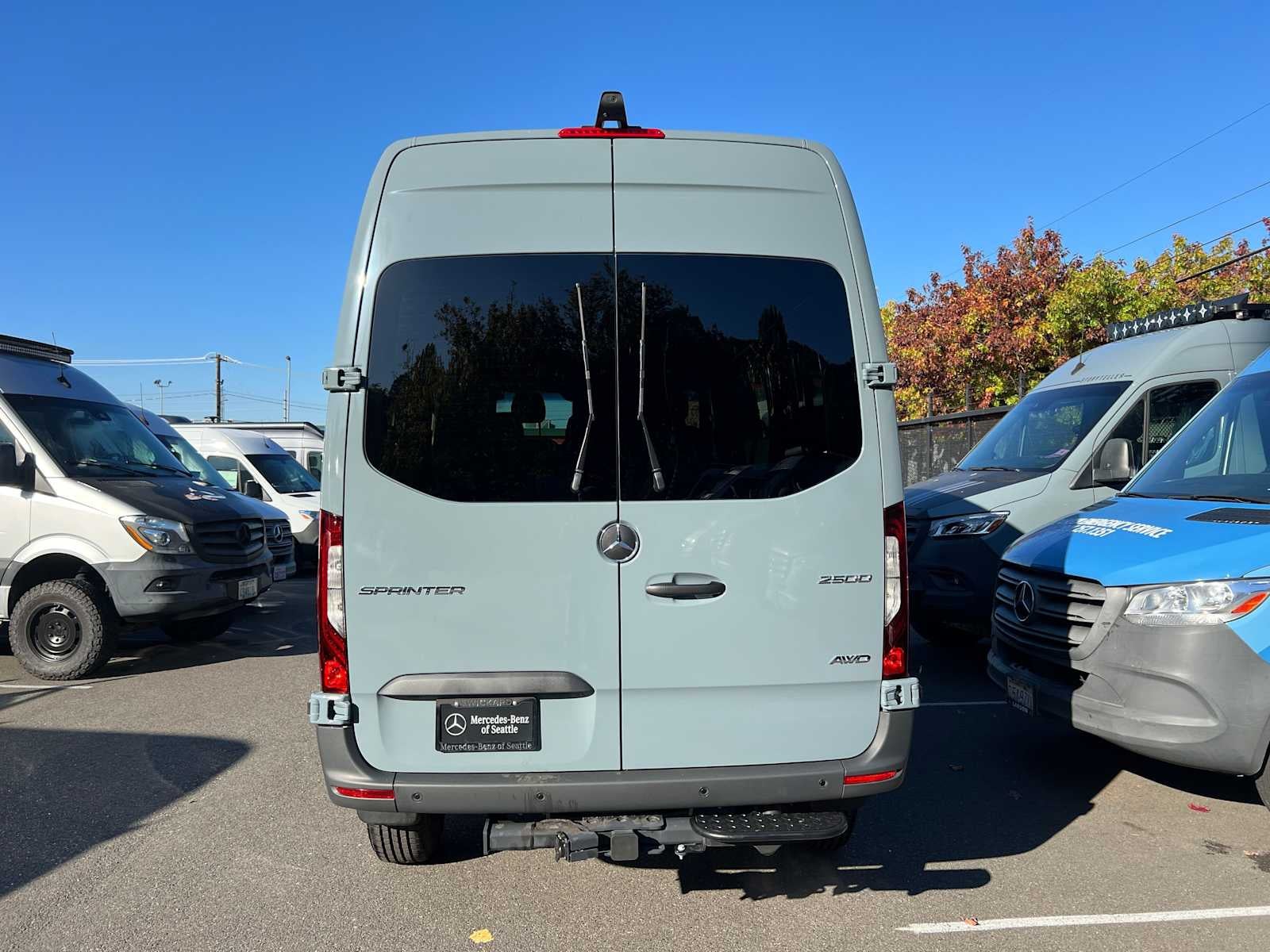 2026 Mercedes-Benz Sprinter Crew 2500 Standard Roof I4 Diesel HO 144 AWD