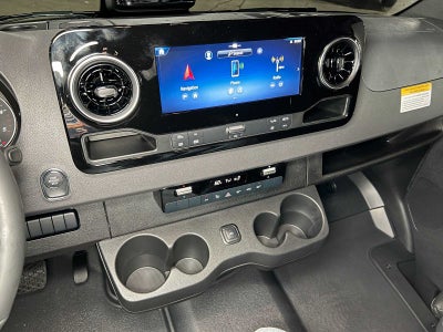 2026 Mercedes-Benz Sprinter Crew 2500 Standard Roof I4 Diesel HO 144 AWD
