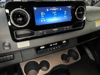2026 Mercedes-Benz Sprinter 2500 Standard Roof I4 Diesel HO 144 AWD