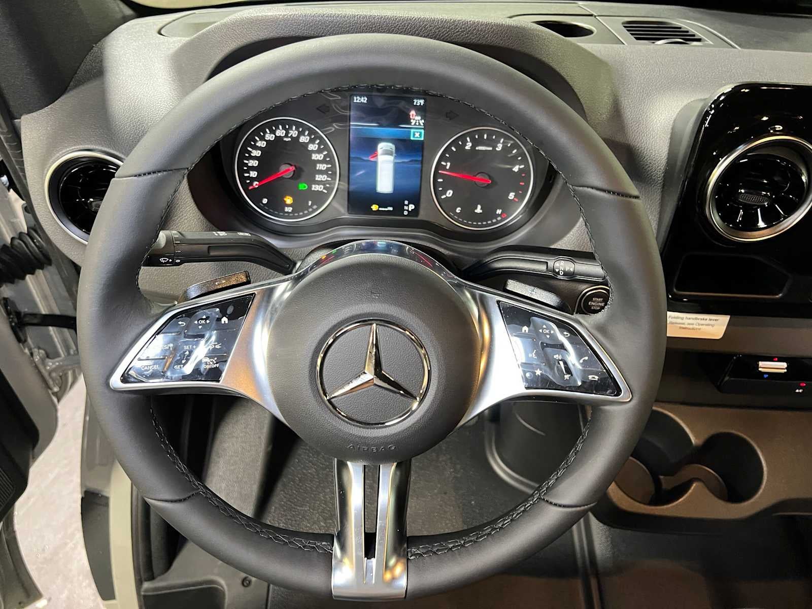 2026 Mercedes-Benz Sprinter 2500 Standard Roof I4 Diesel HO 144 AWD