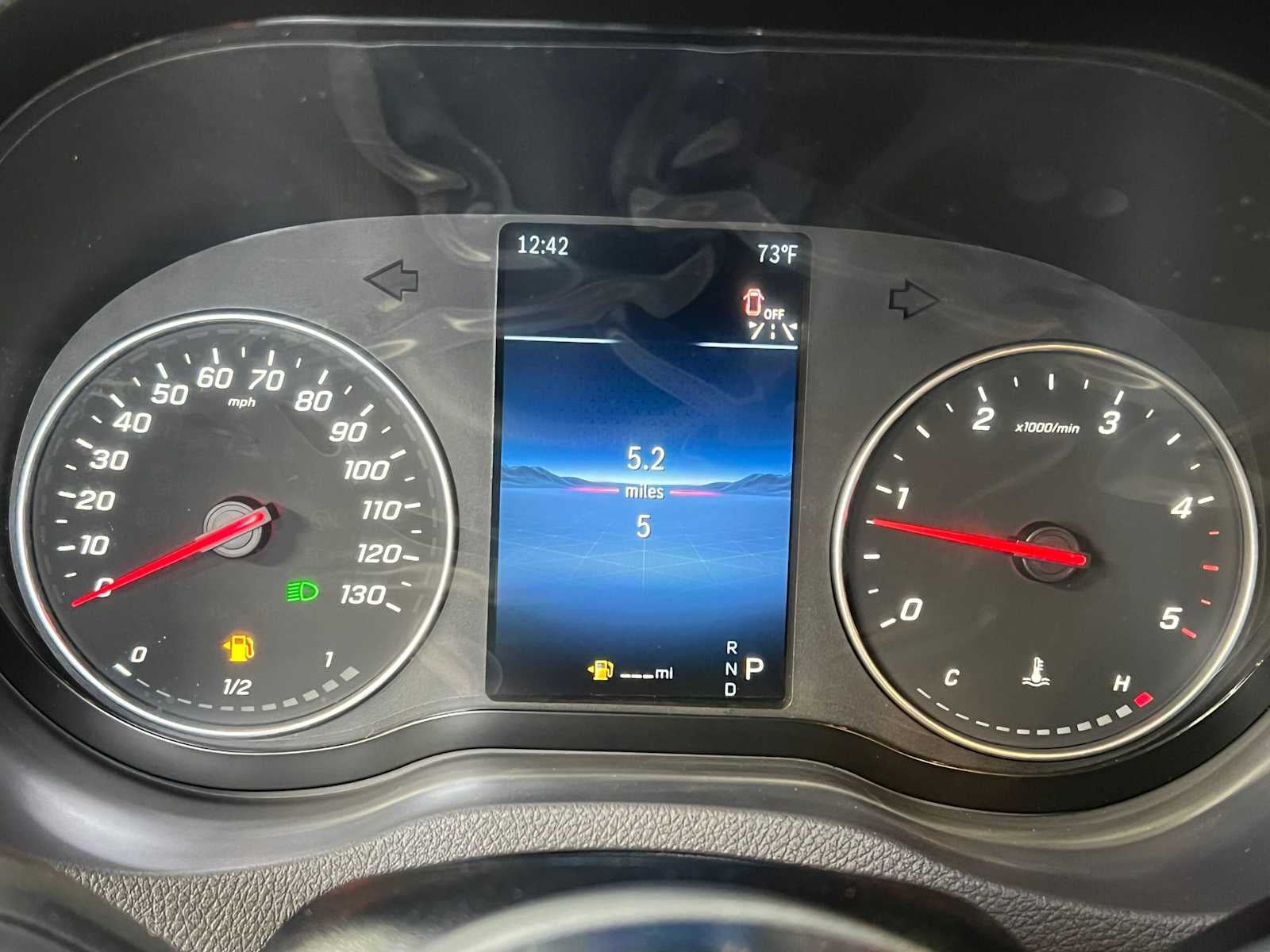 2026 Mercedes-Benz Sprinter 2500 Standard Roof I4 Diesel HO 144 AWD