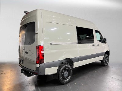 2026 Mercedes-Benz Sprinter 2500 Standard Roof I4 Diesel HO 144 AWD