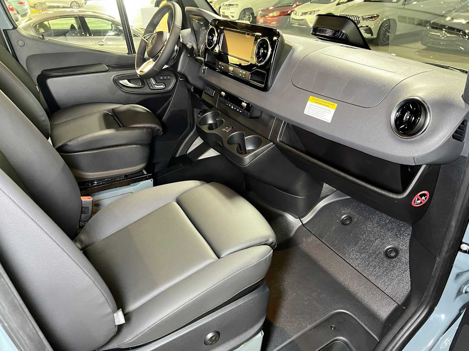 2026 Mercedes-Benz Sprinter 2500 Standard Roof I4 Diesel HO 144 AWD