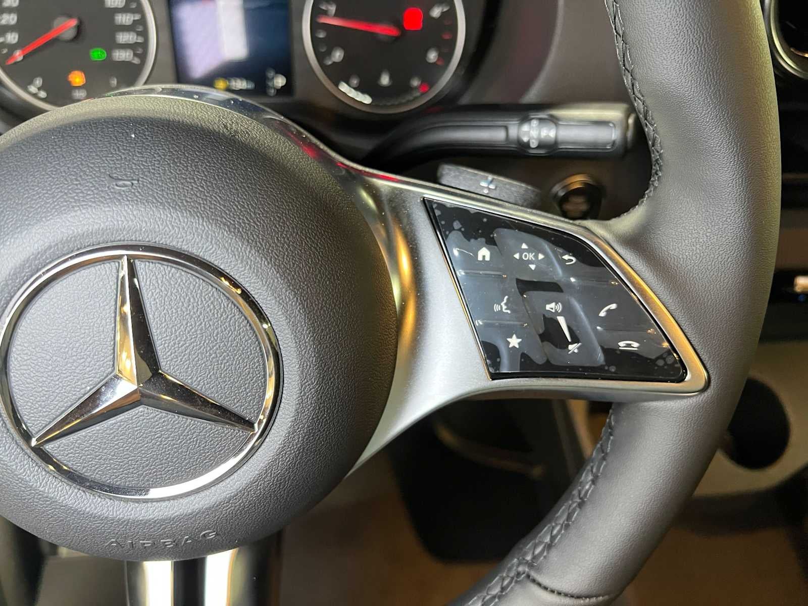 2026 Mercedes-Benz Sprinter 2500 Standard Roof I4 Diesel HO 144 AWD